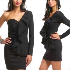 Stunning one shoulder couture dress by Parker